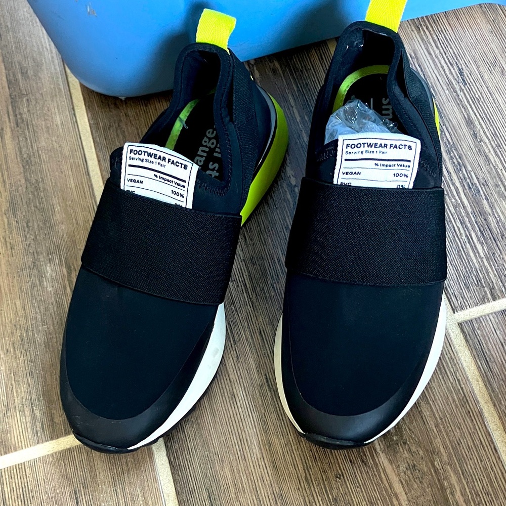 VEGAN Sustainable  Sneakers Running Shoes CALL IT SPRING  Sz 6